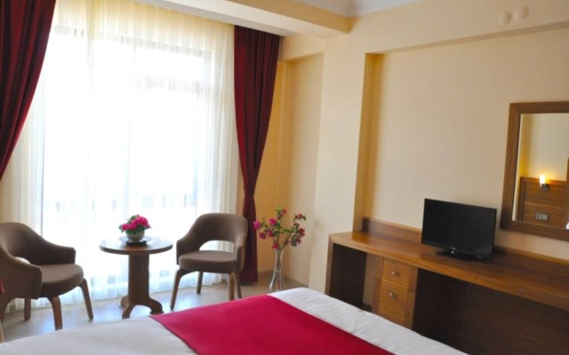 Konuk Hotel