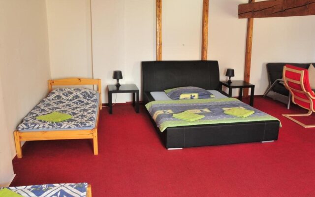 Hostel Alia