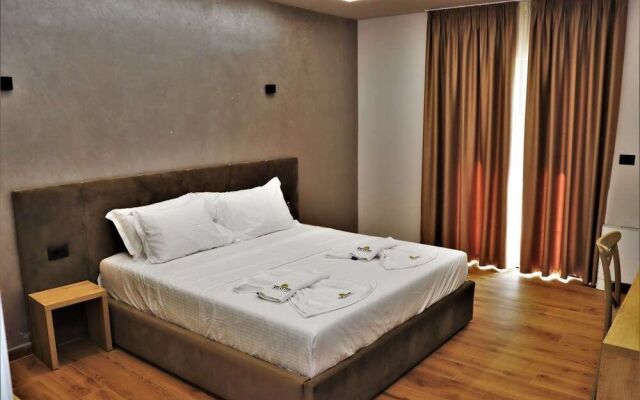 Relax Inn Hotel Durres