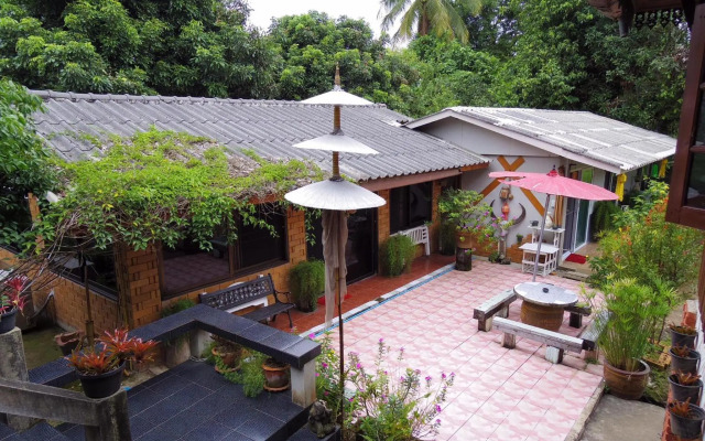 Oui Kaew Homestay