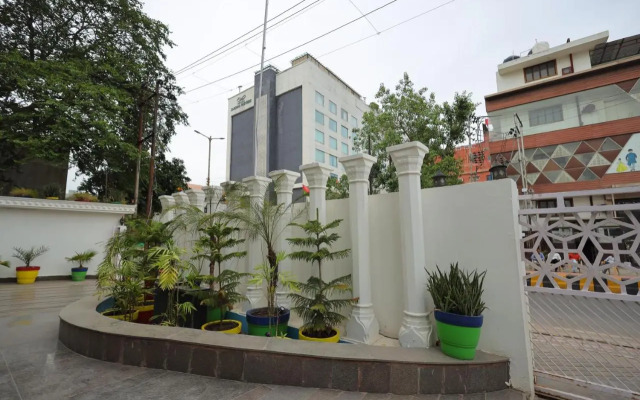 Surasena Regal Vista Agra