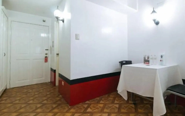 RedDoorz at The Providence Tower