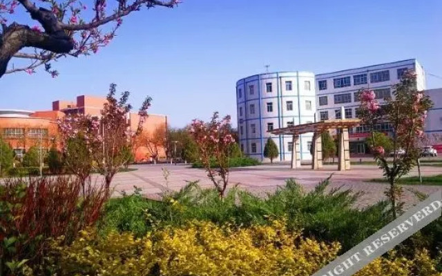 zhangye yihao hotel