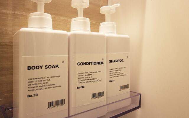 Sekai Hotel Yanagi - Hostel