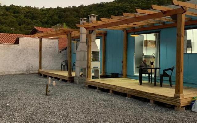 Container Guest House