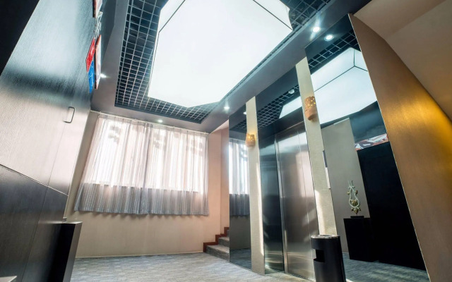 Badi Hotel Chuanxin Drum Tower Station