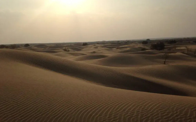 Sam Desert Resort