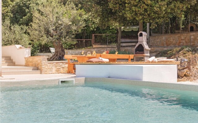 Amazing Home in Pula With Wifi and 2 Bedrooms