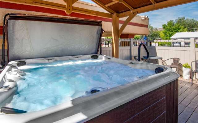 Econo Lodge Inn & Suites Durango