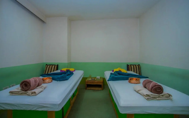 Hotel Grand Stupa by OYO Rooms