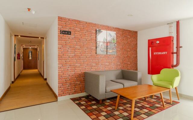 RedDoorz Apartment @ Aeropolis Tangerang