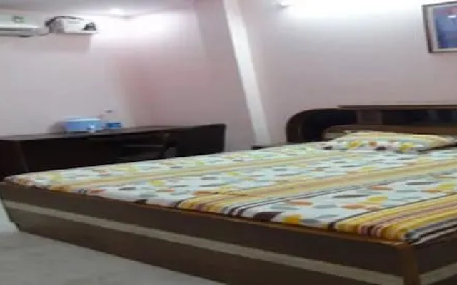 Room Maangta 511 Prashant Vihar