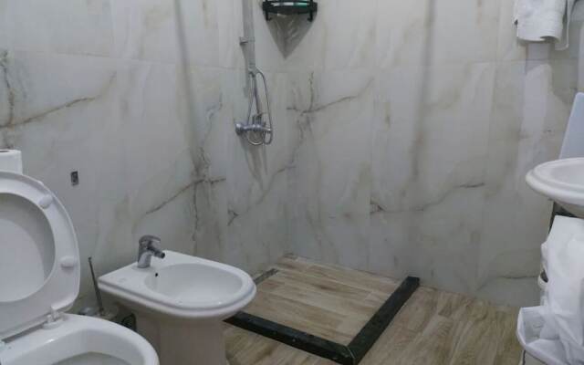 Bral Currila Peaceful Beachfront Apt