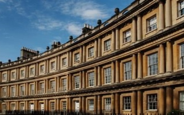 Bath Circle Luxury Serviced Apartments