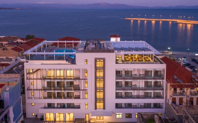 Las Hotel & Spa