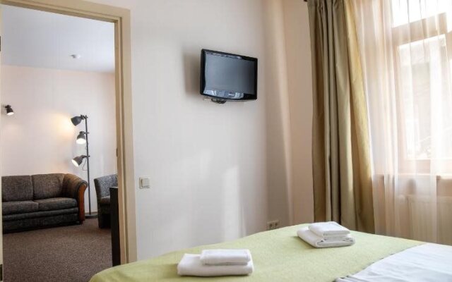 More Hotel