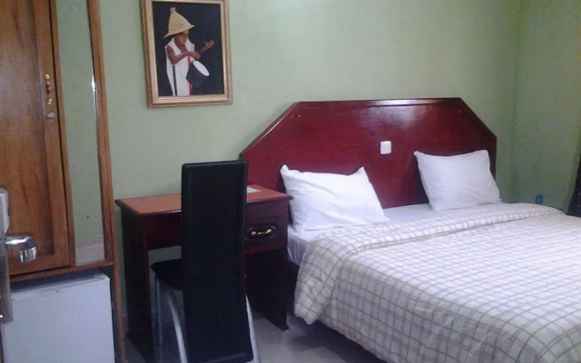 The Oragon Hotel