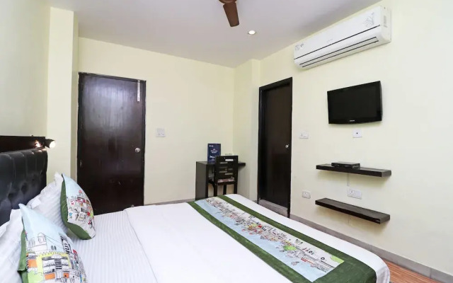 OYO 10666 Hotel Star