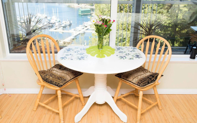 Madeira Park Bed and Breakfast