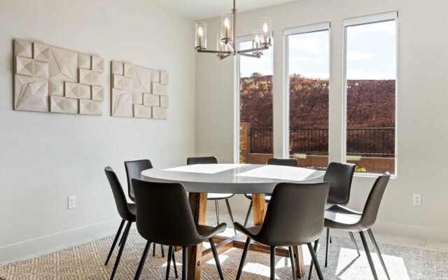 Rainson Retreat 5 Bedroom Home