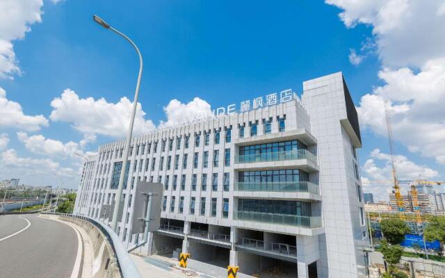 Lavande Hotels Ningbo South Railway Station North Square