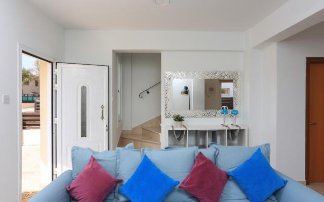 Seabreeze Villa No 4