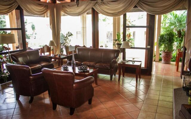 La Riviera Hotel B&B