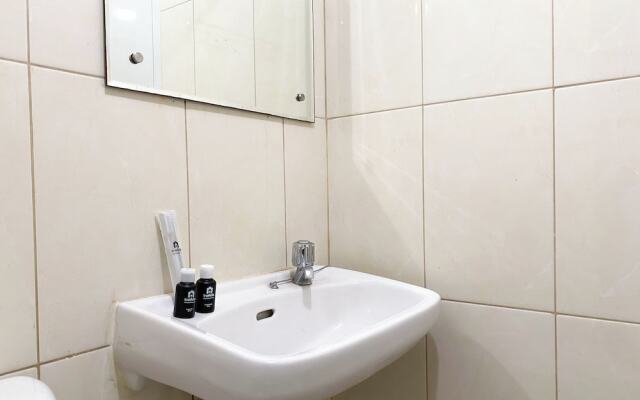 Warm Living And Homey 2Br At Springlake Summarecon Bekasi Apartment