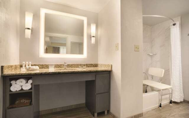 Homewood Suites by Hilton Williamsburg