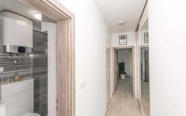 Apartments & Rooms Tina Drazica