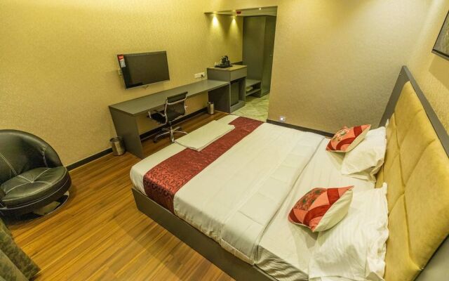 Grand Seasons -The Business Hotel