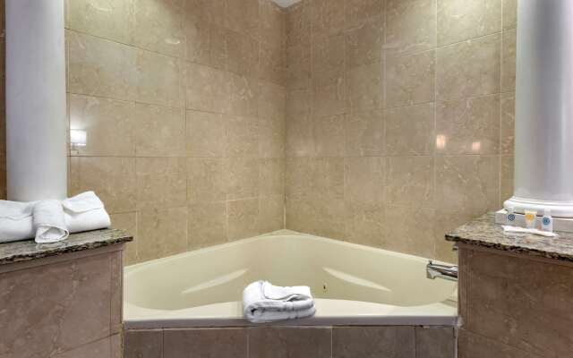 Comfort Suites Newark - Harrison