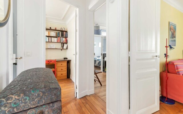 Charming Apartment in the 18th Arrondissement