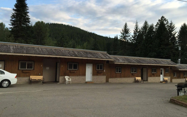 Rossland Motel