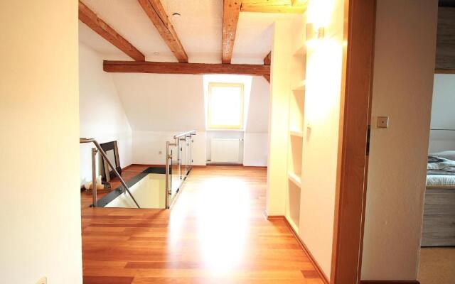 Ferienwohnung am Wasserschloss 1-3