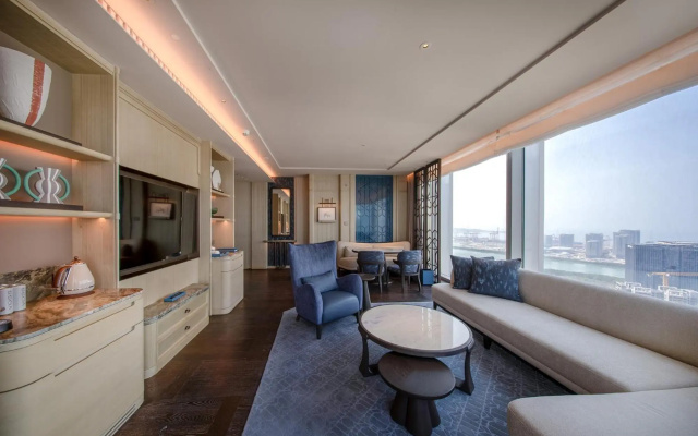 The St. Regis Shenzhen Bao'an – Guest Rooms – Shenzhen