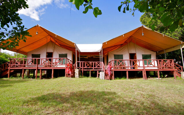 Mara Bush Camp