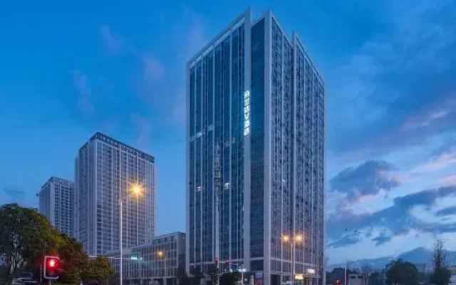 Dolanda V Hotel (Changsha High-speed Rail West Station Jinqiao International Store)