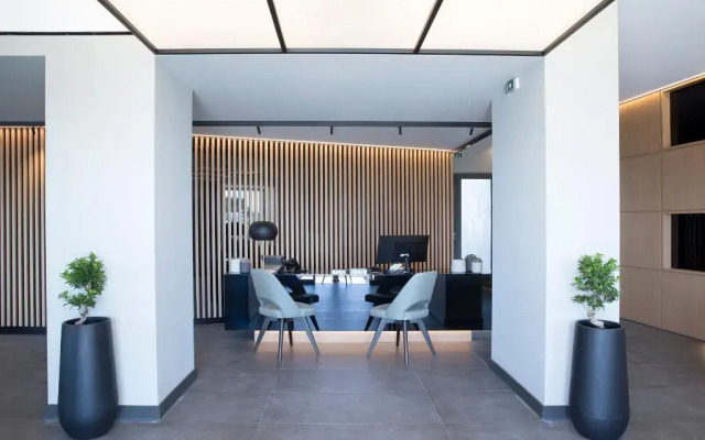 The Alex Monte Kastella