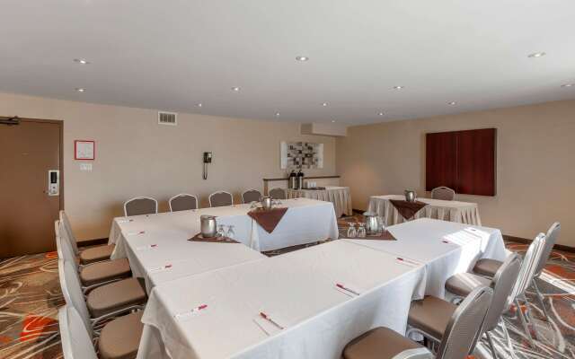 Best Western Plus Rose City Suites