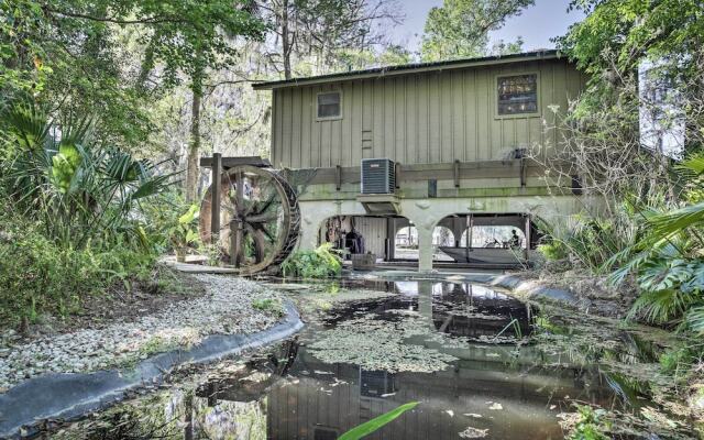 Waterfront Astor Studio Cabin w/ Private Boat Dock