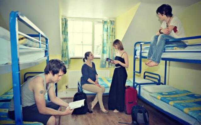 Neptune's Hostel