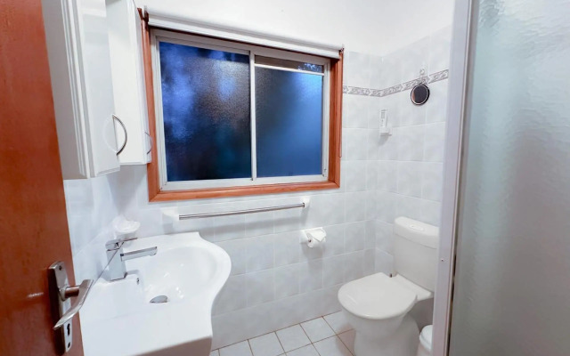 Collingwood Beach Cottage