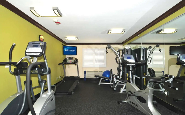 Best Western Antelope Inn & Suites