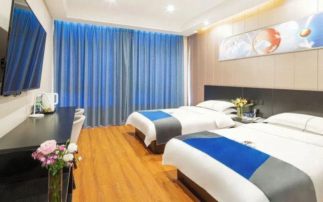 Rc Smart Hotel