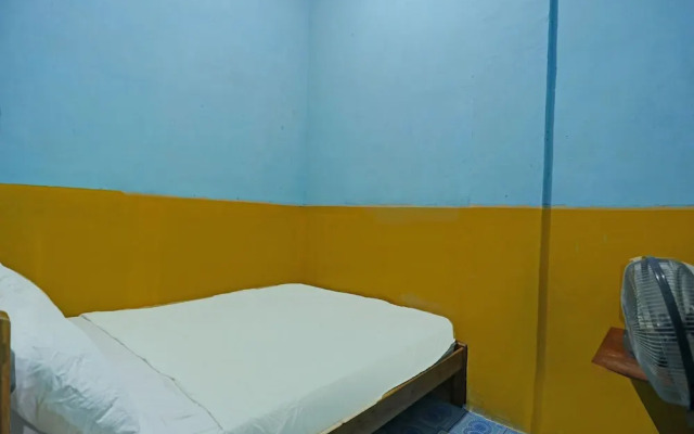 SPOT ON 92985 Mitra HomestayNearTempat Makan Pagi Sore Nohil