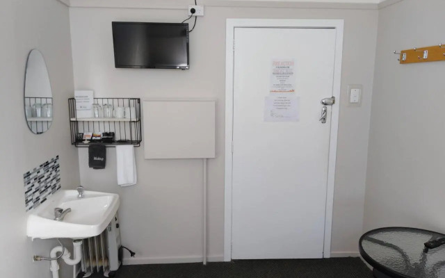 Hokitika Pioneer Hotel