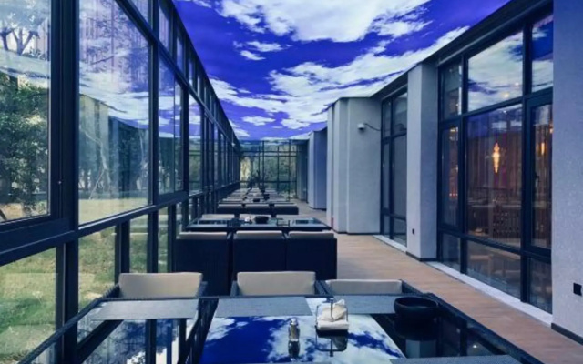 MEHOOD LESTIE Hotel (Shanghai Hongqiao Junction International Exhibition Center)