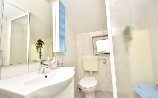 Vrulja Obrovac in Obrovac