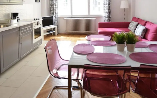 Standard Apartment by Hi5 - Fejer Gyorgy St